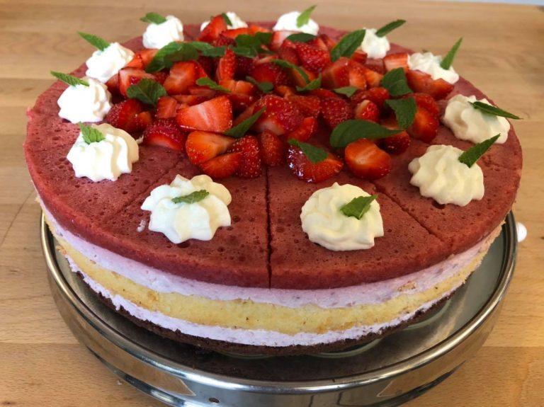 Erdbeere-Joghurt-Torte
